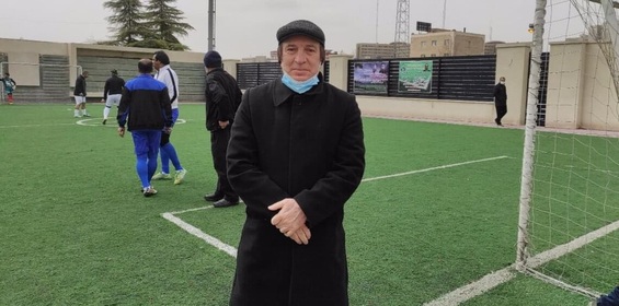 من هم مثل فرهاد مجیدی عکس استقلالی ها را جمع می کردم/ برخوردها با بزرگترهای استقلال زشت و زننده است