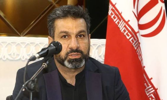 با چند لیدر استقلال کل ورزشگاه را روی سرتان خراب می کنیم/ آقایان پیشکسوت کاسه داغتر از آش نشوید