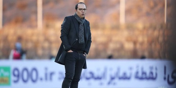 حاشیه بازی استقلال و مس| ربیعی:پنالتی روی ژستد درست نبود/ درگیری لفظی روی سکوها