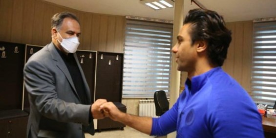 حمله مدیر عامل سابق استقلال به مجیدی