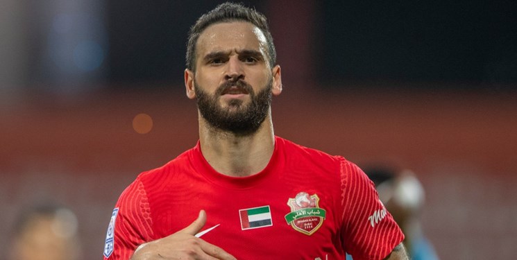 هافبک تیم ملی دومین بازی شباب الاهلی را از دست داد+عکس