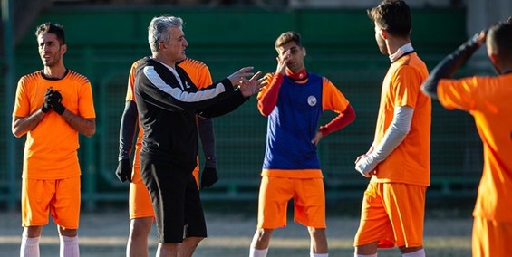 سرمربی فوتبال ناشنوایان: زمین تمرین‌مان در شان تیم‌ملی نیست