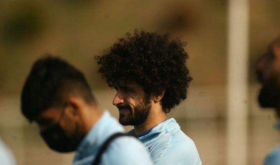 شایعه عجیب در خصوص صادر نکردن رضایتنامه هافبک جدایی‌طلب استقلال