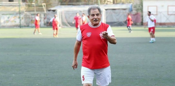 هر مدیری به پرسپولیس می آید دروغ می گوید و وعده می دهد/ خیلی چیزها را می دانم؛ مصاحبه های آقایان خجالت آور بود