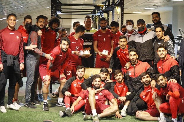 «بمب» رختکن پرسپولیس فعلا خنثی شد/ خطر انفجار در کمین «درویش»!