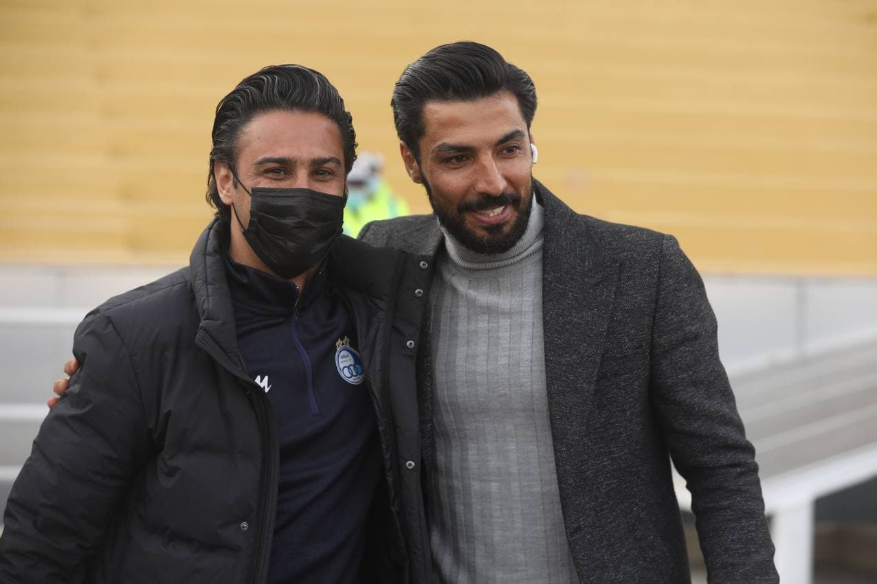 حاشیه بازی پدیده و استقلال| حضور بازیکن سابق تیم ملی و شکستن سر هافبک استقلال/2 بازیکن پدیده قهر کردند و رفتند