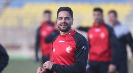 تمدید قرارداد عجیب یک بازیکن پرسپولیس