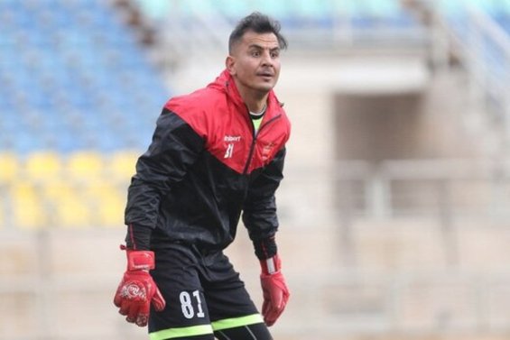 حامد لک با عینکی عجیب در تمرینات پرسپولیس+عکس