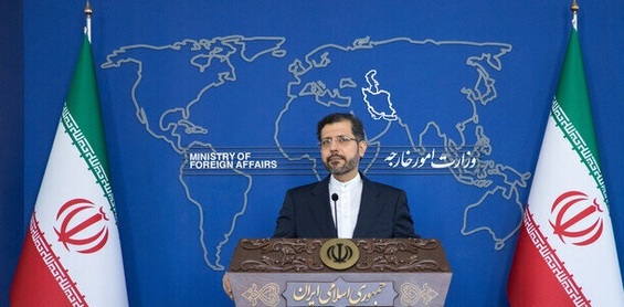 آمادهایم تا زمان رسیدن به نتیجه در وین بمانیم / با آمریکا مذاکره غیر مستقیم داریم