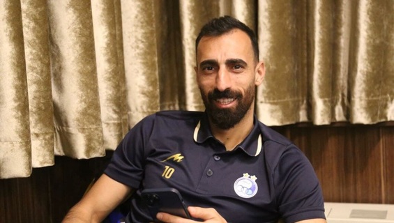 گاف عجیب فدراسیون فوتبال؛ چرا قاسمی نژاد از لیست استقلال خارج شد / اقدام مجیدی عامدانه بود؟