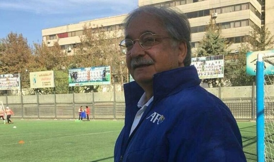 این رفتار با مهدی طارمی غیرحرفه ای بود؛ چرا با آینده او بازی کردید؟/ بازهم در دور اول جام جهانی حذف می شویم