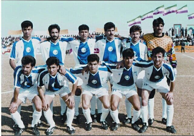 زیرخاکی از استقلال تبعیدی در سال ۷۳/عکس