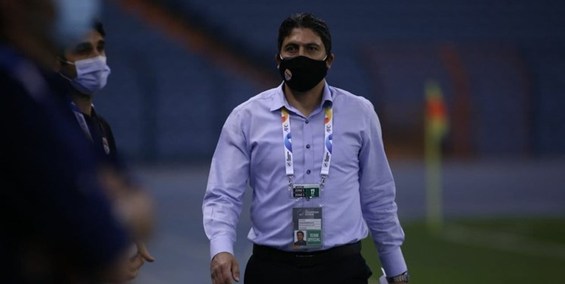 علوی: روند قهرمانیهای پرسپولیس را متوقف کردیم