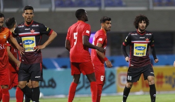 کادر فنی پرسپولیس فقط از یک بازیکن رضایت داشت