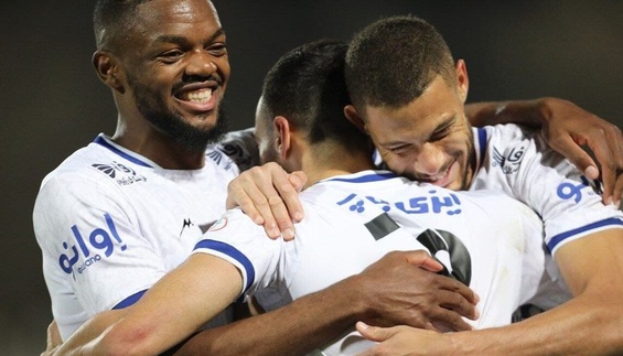 یامگا و ژستد اجازه نمی‌دهند گلزن استقلال فیکس شود/ غیبت دوباره بازیکن امتیازآور در ترکیب اصلی تیم مجیدی