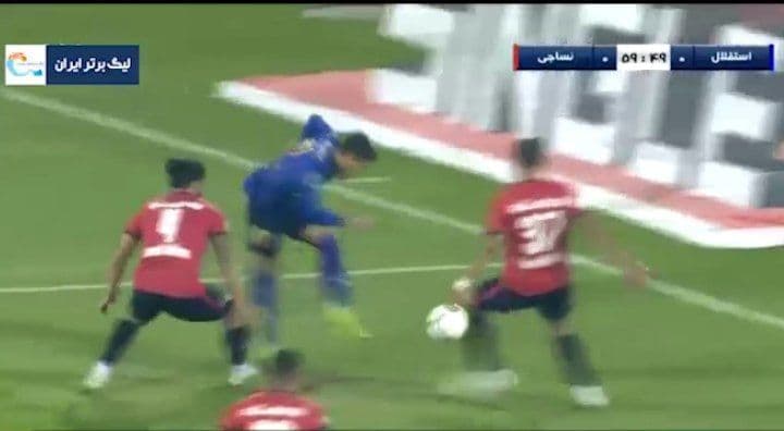 صدرنشینی استقلال وزارت ورزش را آبی کرد!