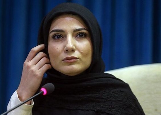 پوشش بازیگر «پایتخت» در جشنواره فیلم فجر +عکس