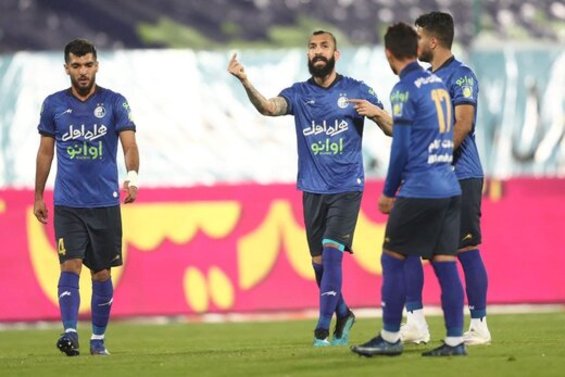 مدافع مورد علاقه کیروش روی هوا+عکس