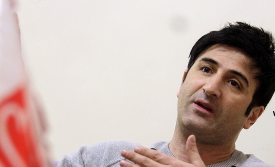 فرهاد نباید با خبرنگاران جروبحث کند/ دوست داریم استقلال بعد از ۱۰ سال قهرمان شود