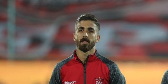 چرا سرمربی پرسپولیس نام فرجی را از فهرست بازی با مس خط زد؟