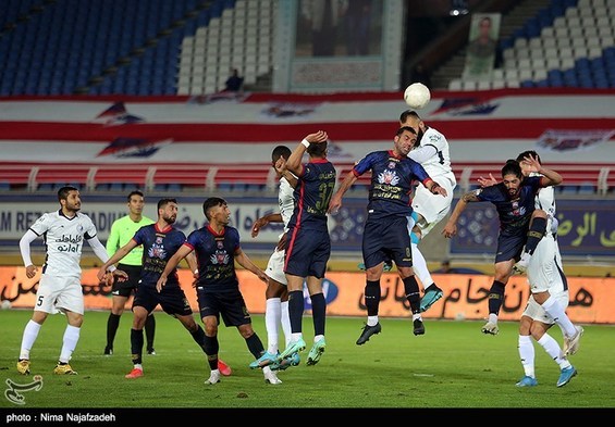 اختلاف استقلال با پرسپولیس در دربی به ۶ امتیاز میرسد