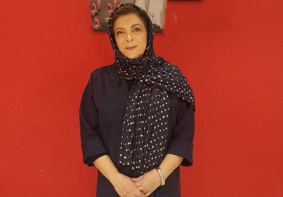 دستمزد خندهداری که برای ۱۰ روز کار به مهوش وقاری پیشنهاد شد!