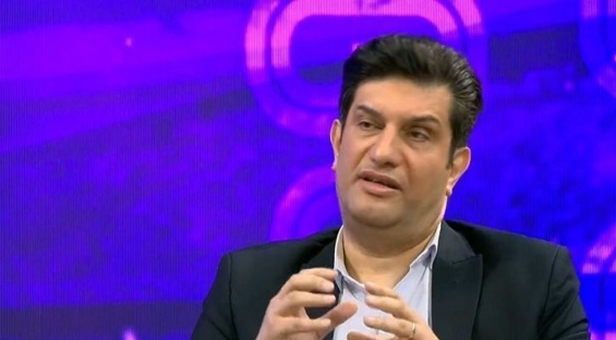 اگر استقلال در لیگ مدعی شد به خاطر آجورلو است/ ستون و خیمه گاه استقلال مدیرعاملش است