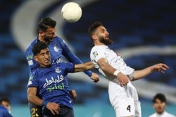 سپهر حیدری درباره ذوبآهن صحبت کند نه پرسپولیس!