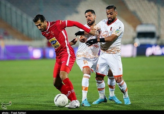 برزگر: تمرکز استقلالیها روی کار خودشان باشد