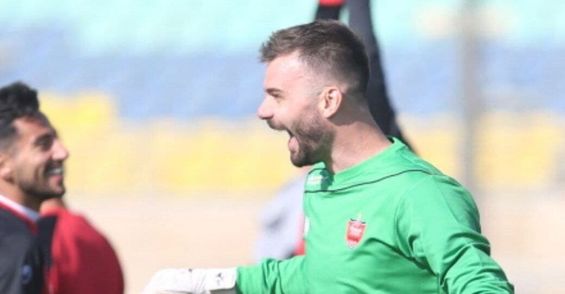 استوری کنایهآمیز بازیکن سابق سرخها به مربی پرسپولیس