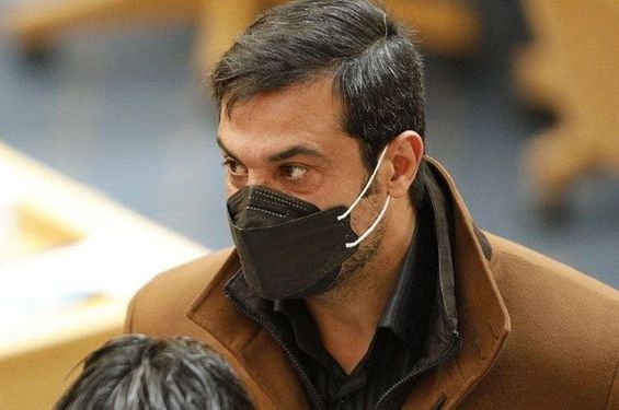 دفاع جانانه نیما نکیسا از مربی گلرهای پرسپولیس