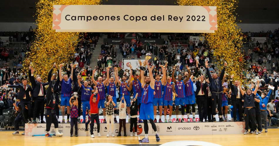 بارسلونا با شکست رئال مادرید قهرمان کوپا دل ری شد+عکس