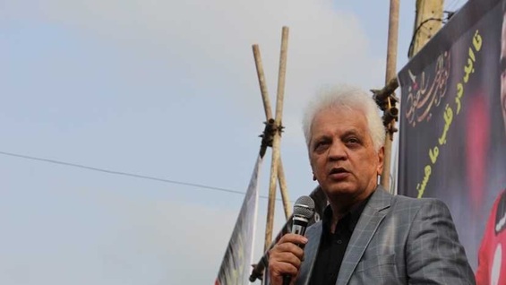 من امیر حاج رضایی ۷۶ سال دارم/ هنوز آن آقا می نویسد اسکوچیچ سرمربی خونه به خونه بود!