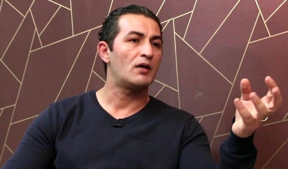 حمایت دروازه بان جنجالی استقلال از حامد لک
