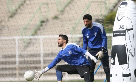 کاپیتان استقلال به دنبال رکورد گلر پرسپولیسی