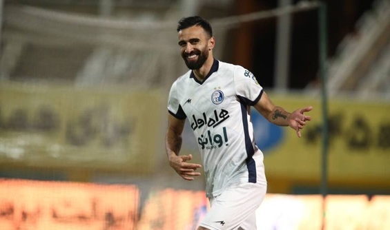 تلاش مهاجم استقلال برای رسیدن به رکورد فرهاد مجیدی/ صدای گیتار آبی‌ها در دربی به گوش می‌رسد؟