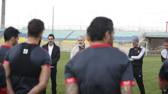 پرسپولیس رکورد پرداخت پاداش را برای دربی می شکند/ وعده مدیرعامل سرخ ها به بازیکنان