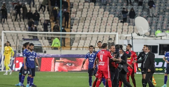 تساوی برای استقلال عادلانه نبود/ سرمربی پرسپولیس باعث تنش شد