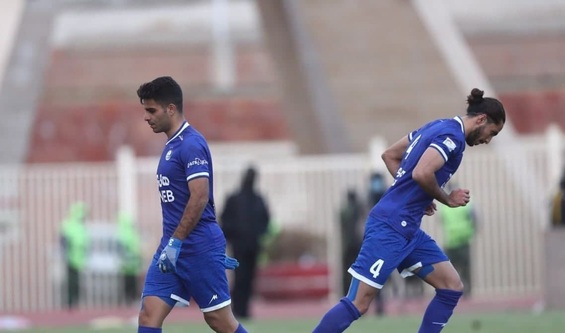 پلن B فرهاد مجیدی برای خط دفاعی استقلال/ چه کسی جایگزین یزدانی و مرادمند می‌شود؟