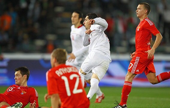 اولین و آخرین&zwnj;باری که منصوریان سرمربی تیم ملی بود!/عکس