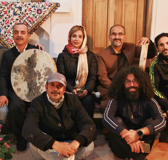 تصویربرداری مستند «آوای دوست» به کارگردانی شبنم قلی‌خانی، به پایان رسید/ عکس 