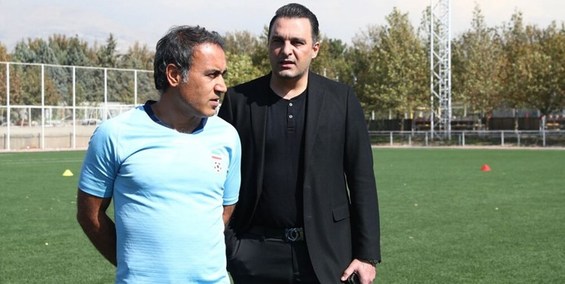 محمدی: حضور در جمع پیشکسوتان پرسپولیس برایم باعث افتخار است