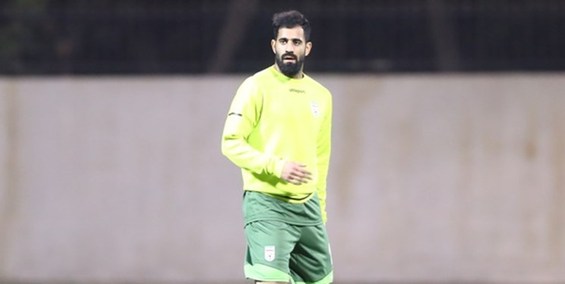 بازگشت مدافع تیم ملی به ترکیب الاهلی بعد از دوران محرومیت+عکس