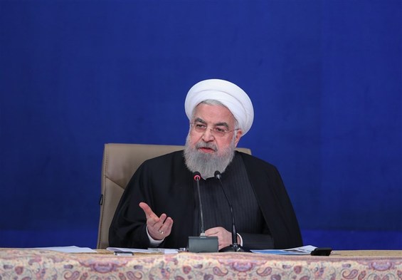 روحانی: می خواهیم تحریم را برداریم، اما عده ای عزاداری می کنند