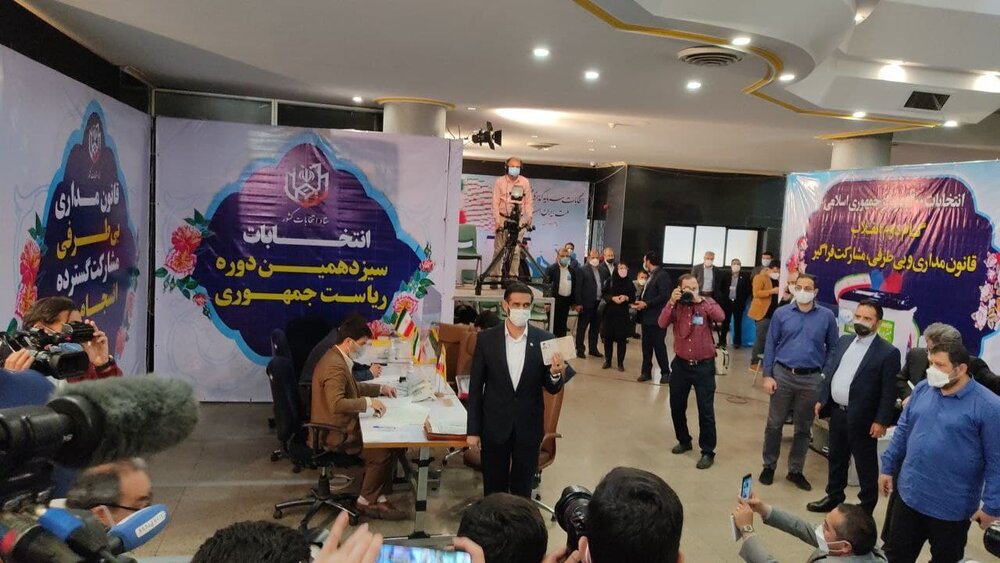 حملات تند سردار سعید محمد به رقبایش در انتخابات /برخی آمده اند تا در مناظره ها تخریب کنند /برخی اصولگراها اظهار فضل می کنند