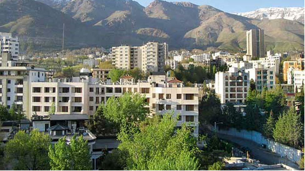 دسترسی محله دروس به اتوبوس و مترو چگونه است؟