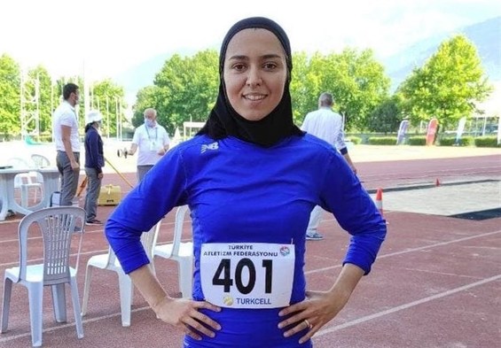 قهرمانی فرزانه فصیحی در رقابت‌های بین‌المللی دو و میدانی ترکیه