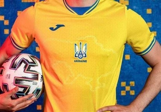 جنجال‌های ادامه‌دار پیراهن تیم ملی اوکراین در یورو؛ پیشنهاد عجیب یک نماینده