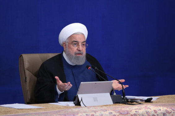 روحانی: برای بعضی‌ها دردناک است که از دولت تعریف کنند  در مخیله من نمی آمد کسی در برجام و خدماتش شک کند