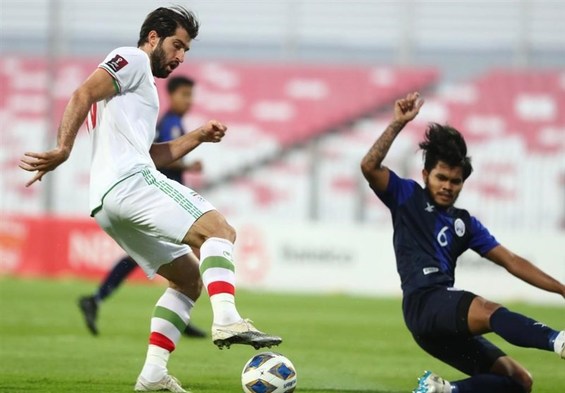 همدانی: انگیزه بازیکنان کم است، از بازی با عراق می‌ترسم